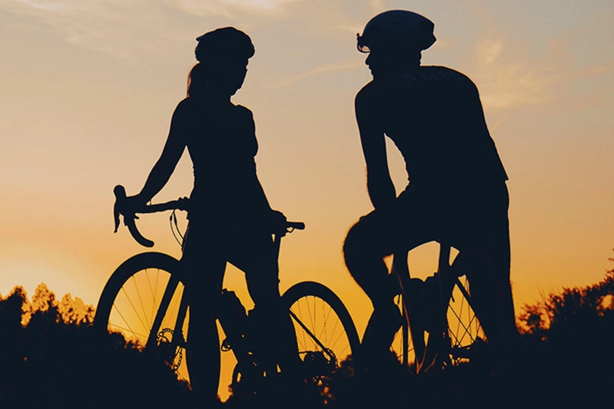 Ciclismo por el desierto de Uzbekistán